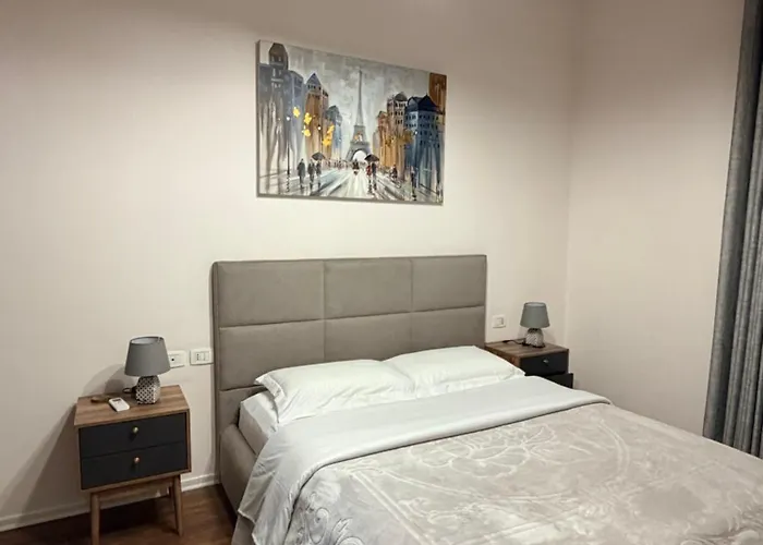 Prayla At Kompleksi Delijorgji * Tirana